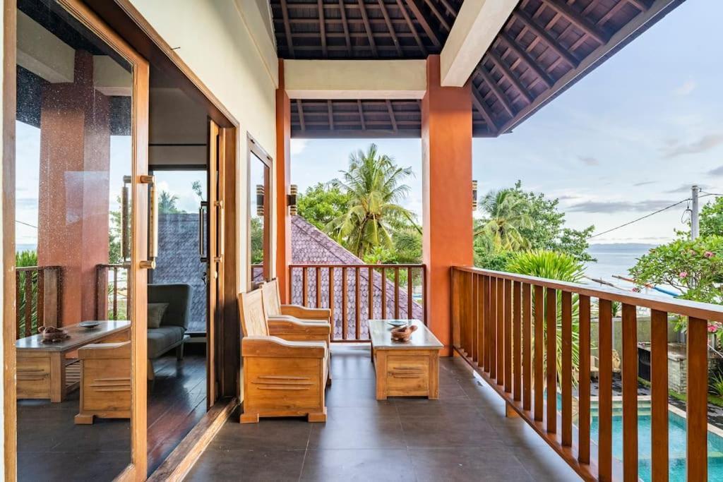 Villa Kenanga In Meninting By The Beach Mataram Dış mekan fotoğraf