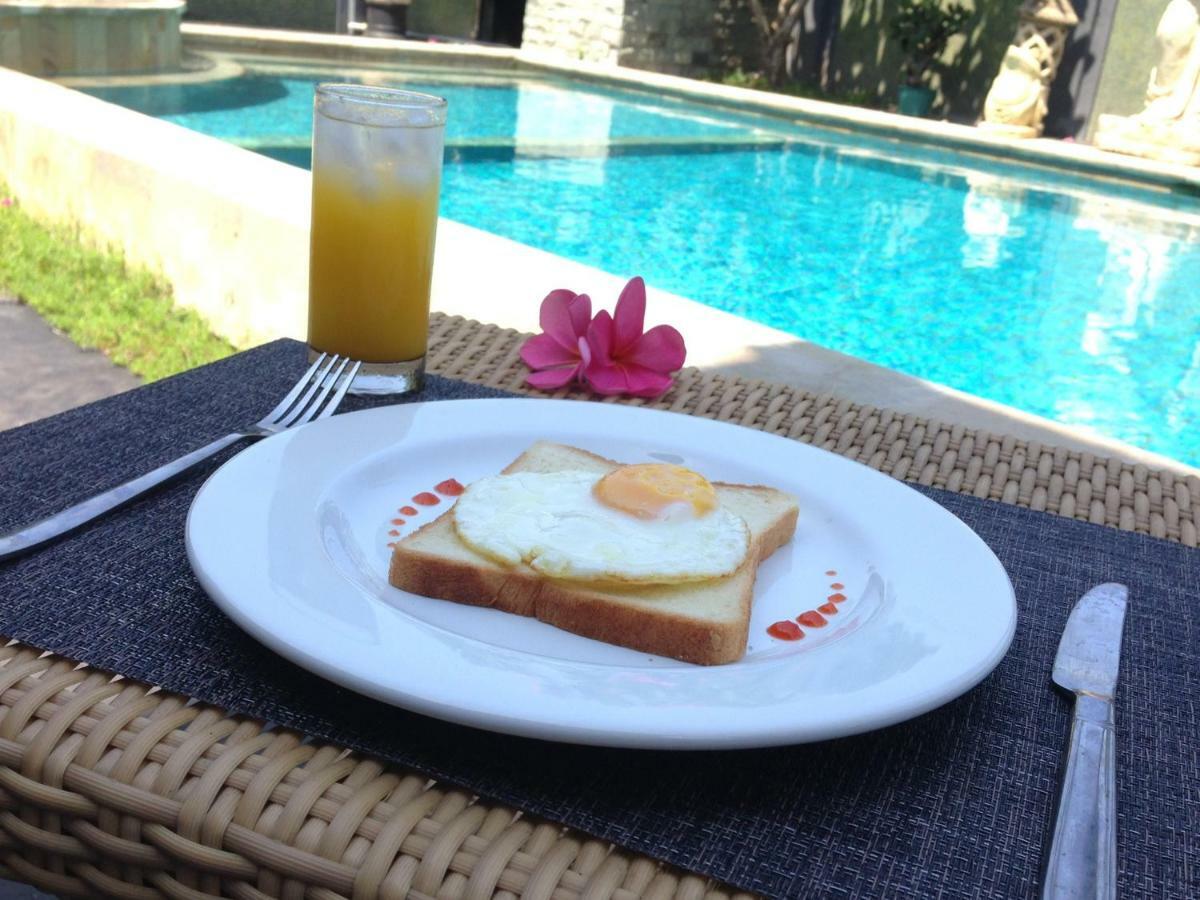 Villa Kenanga In Meninting By The Beach Mataram Dış mekan fotoğraf